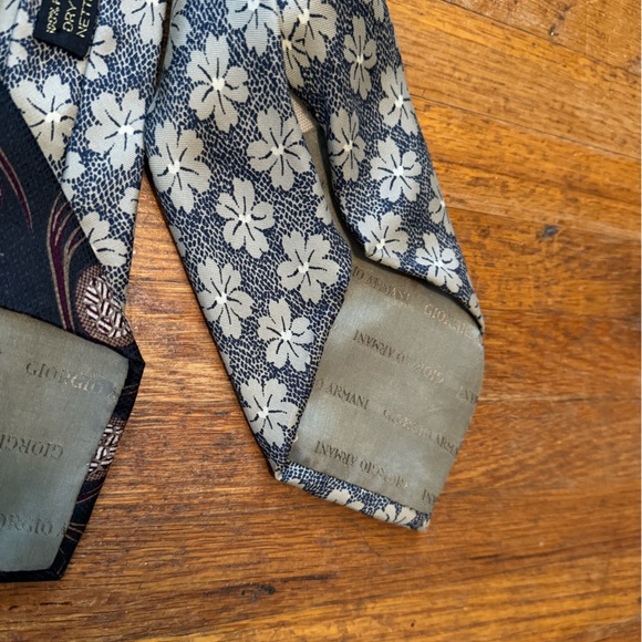 Giorgio Armani Cravatte Lot Of 2 Patterned Silk Ties - Picture 4 of 6